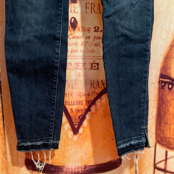 Frame Denim - Picture 3 of 5